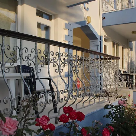 Apart Otel Papaya 3*