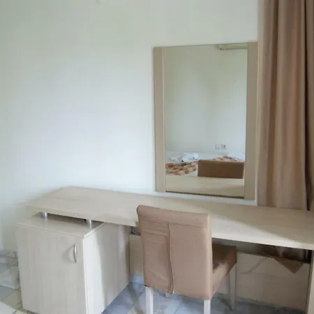 Apart Otel Papaya 3*