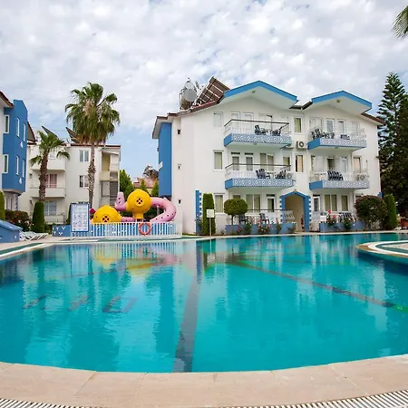 Apartmanhotel Papaya 3*